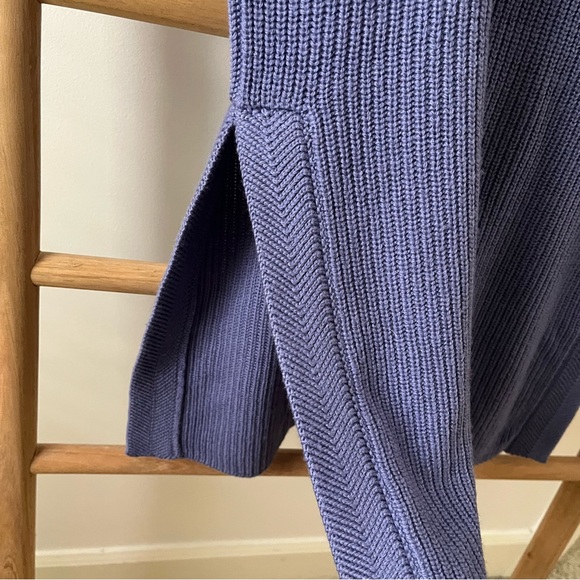 Wilfred Palmier Sweater in Periwinkle - Picture 2 of 4